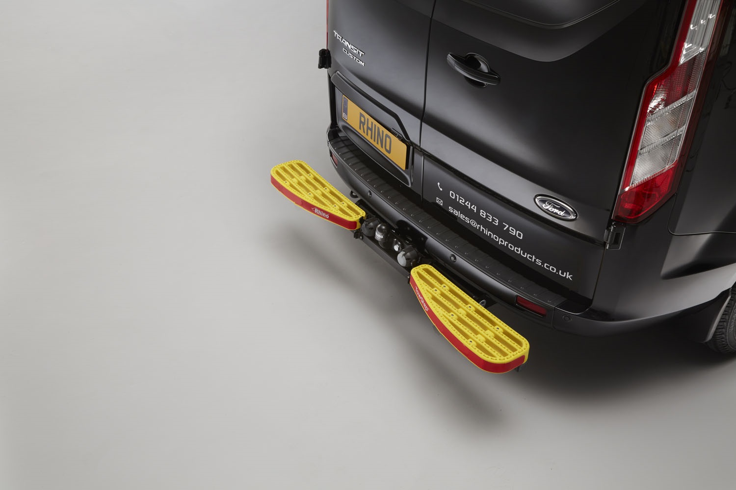 Rhino TowStep - Yellow - No Reversing Sensors - Citroen Dispatch 2007-2016 - TS11Y